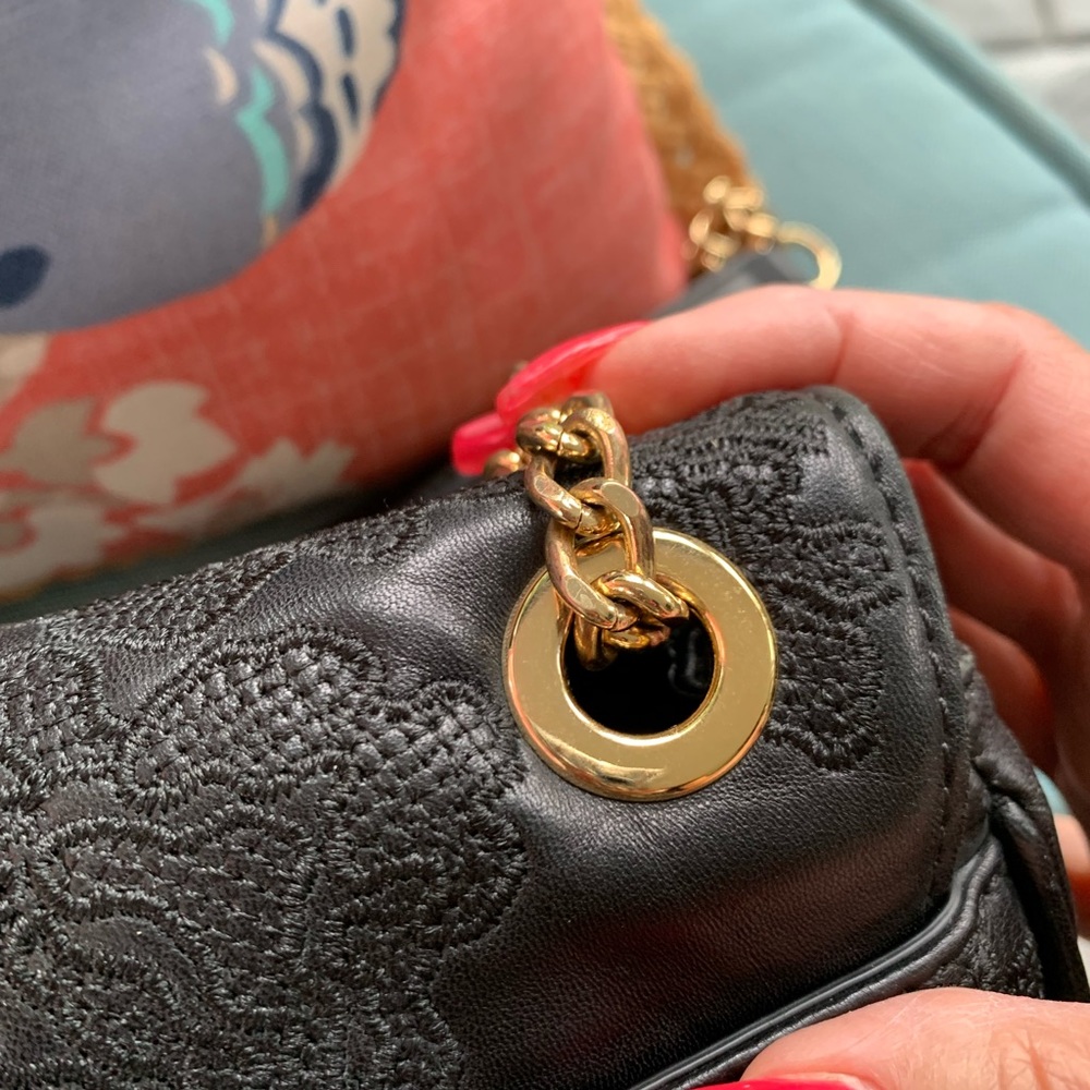 Michael Kors Sloan Lace Leather Shoulder Bag - Picture 4 of 13